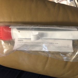 Pampered Chef: Chef’s Silicone Basting Brush